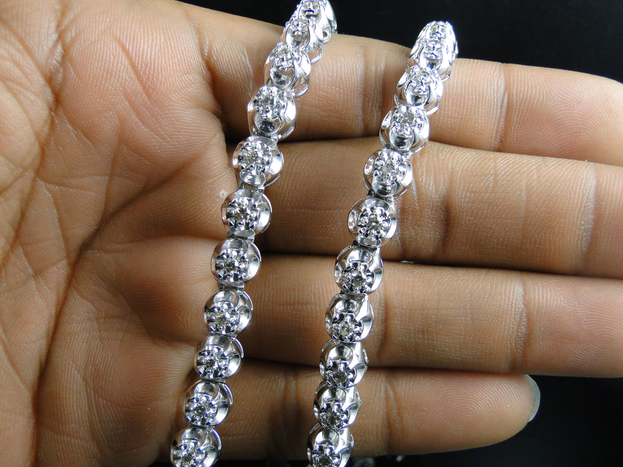 Prong Set 1 Row Genuine Diamond Chain in 10k White Gold (9 ct)