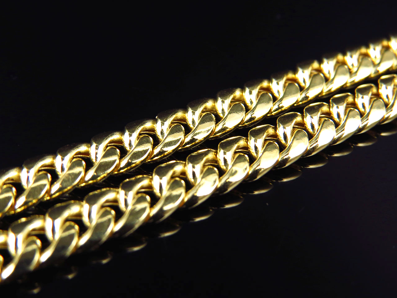 Hollow Miami Cuban Chain in 10K Yellow Gold 5.5MM