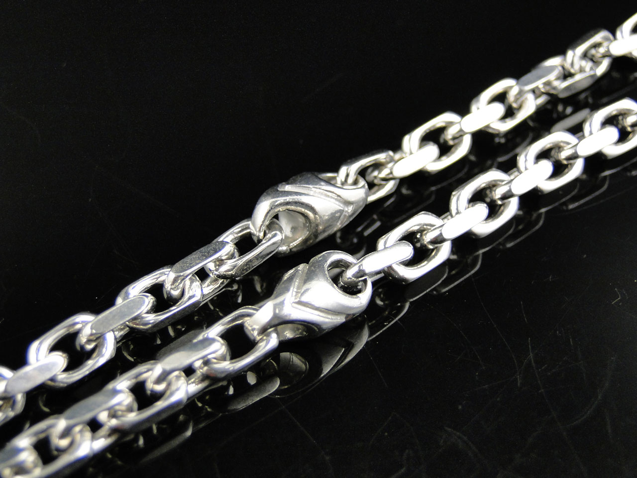 Heavy Italian Link chain in Sterling Silver (28 inch)