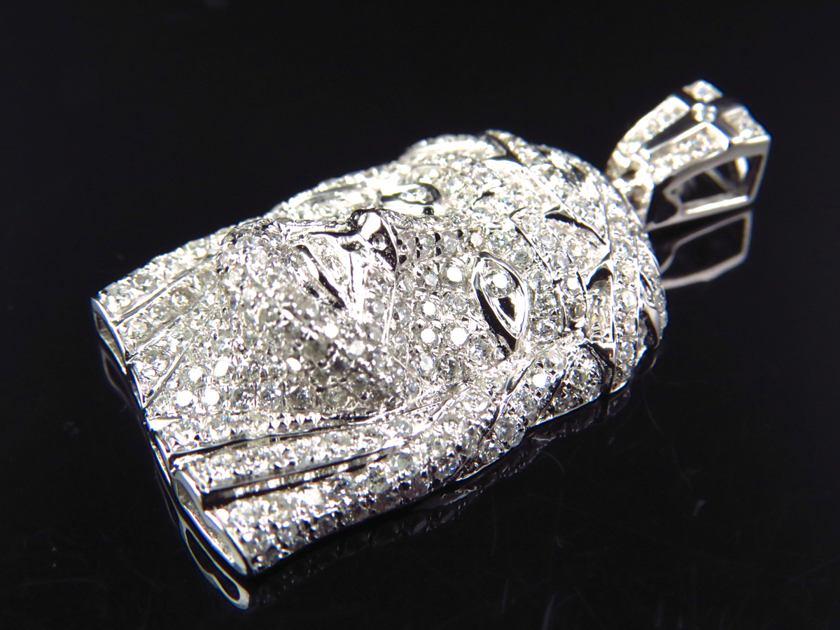 Flooded Genuine Diamond Jesus Pendant in White Gold(2.0 Ct)