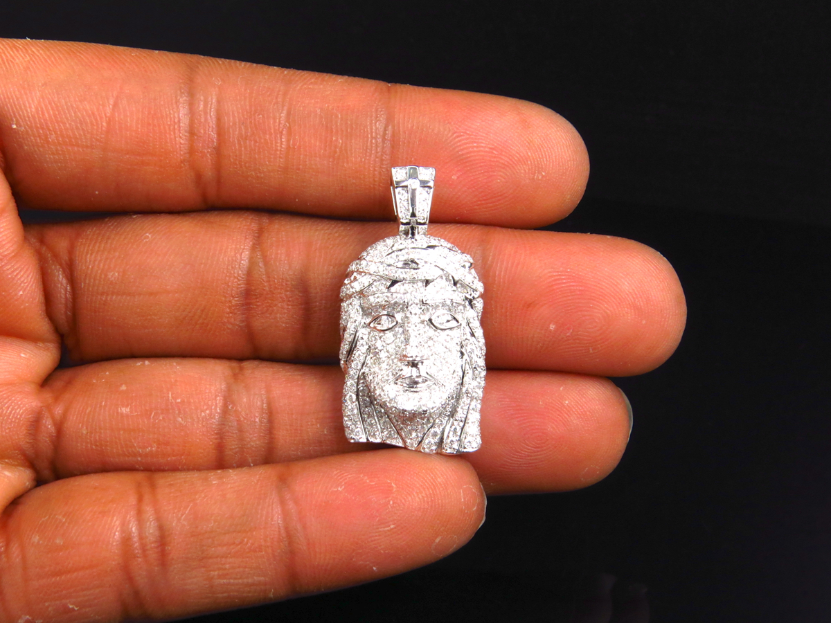 Flooded Genuine Diamond Jesus Pendant in White Gold(2.0 Ct)