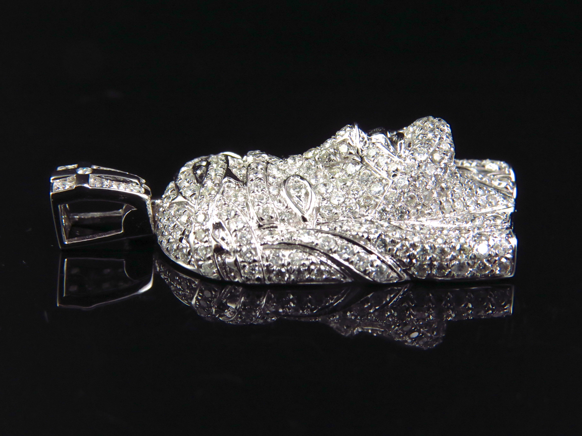Flooded Genuine Diamond Jesus Pendant in White Gold(2.0 Ct)