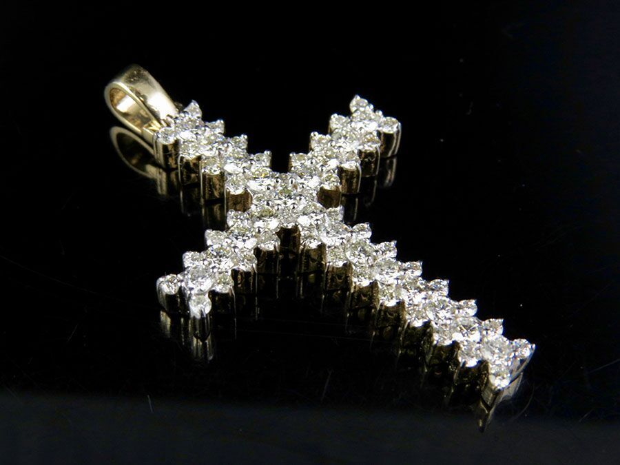 10K Yellow Gold Diamond Jagged Edge Solitaire Cross Pendant 1.95 Ct 1.75