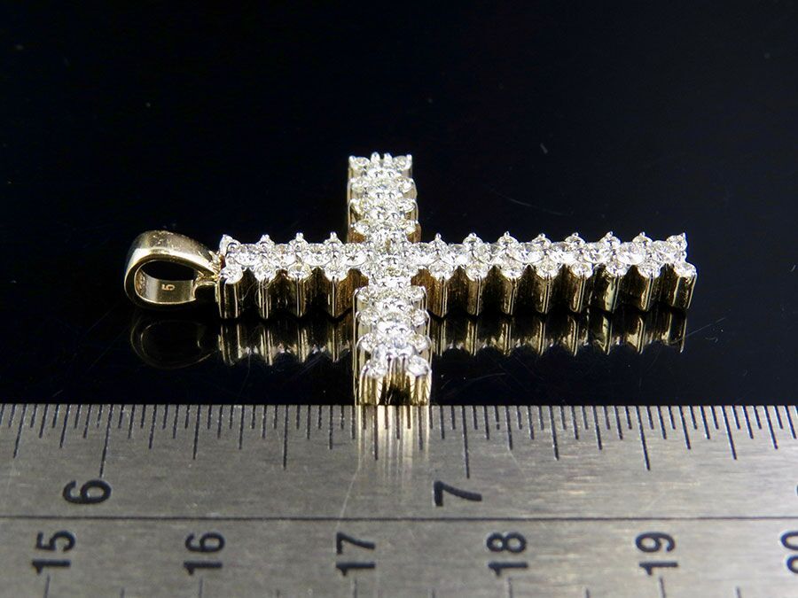 10K Yellow Gold Diamond Jagged Edge Solitaire Cross Pendant 1.95 Ct 1.75